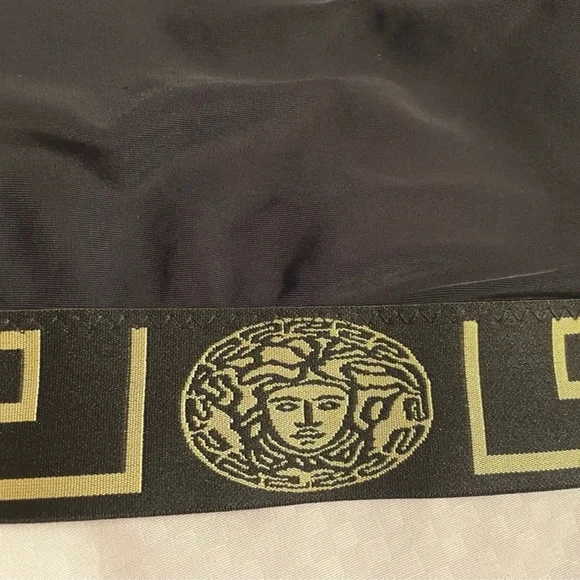 Womens Versace Greca Border sports bra size large - Picture 4 of 8
